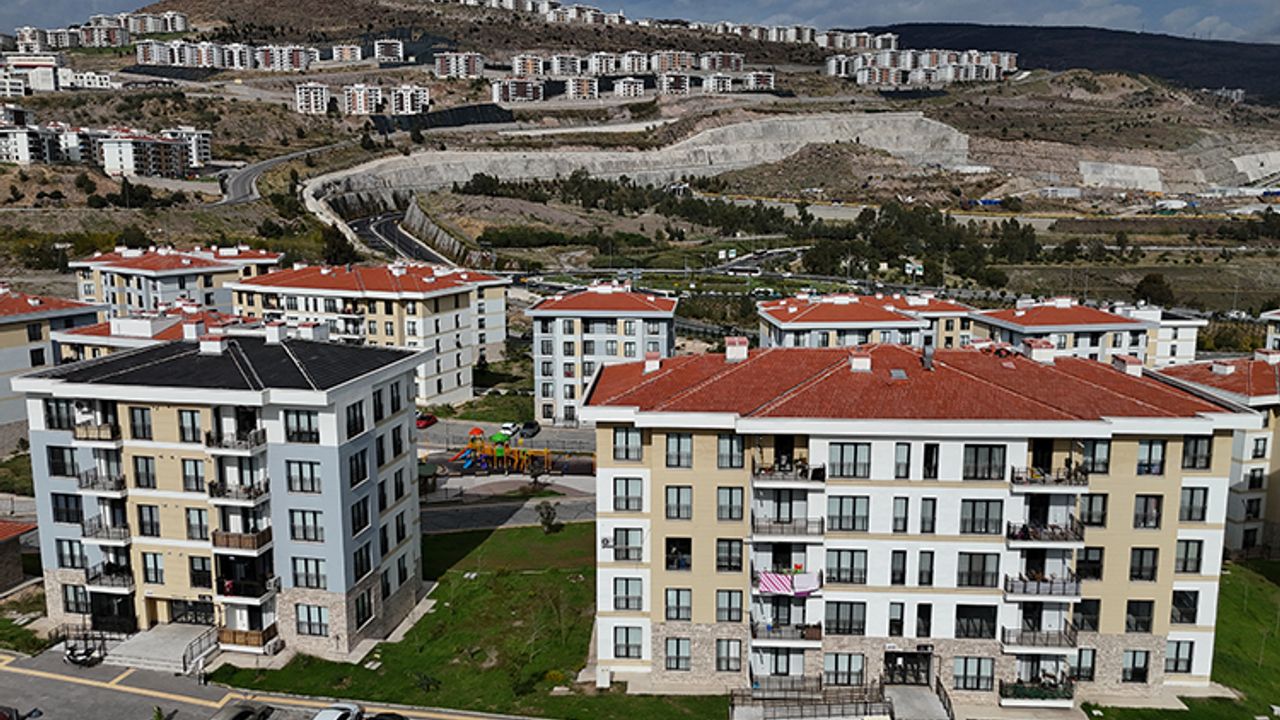 İzmir depreminin üzerinden 5 yıl geçti!