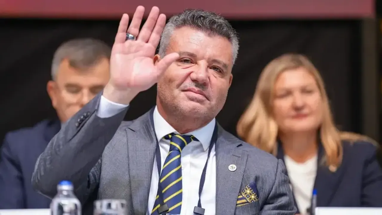 Saran: "Fenerbahçe inanç, birlik ve destekle kazanır"