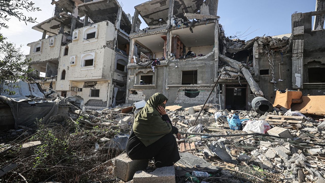 İsrail ordusu bir vuruyor, bir duruyor: Yeniden ateşkes ilan ettiler!