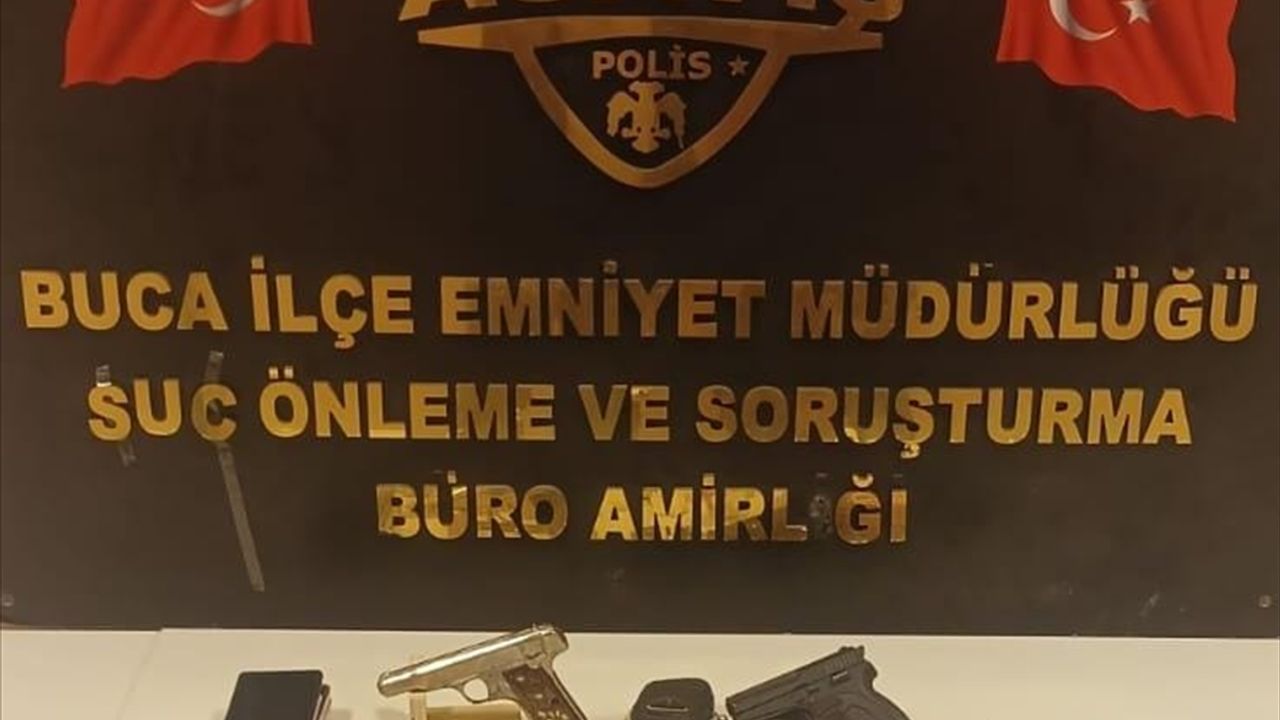 İzmir'de ruhsatsız silah ve uyuşturucu operasyonu! Çok sayıda gözaltı var