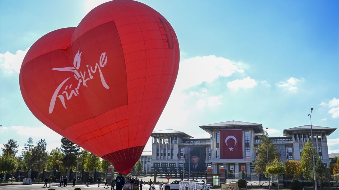 Külliye'de sıcak hava balonu etkinliği başladı