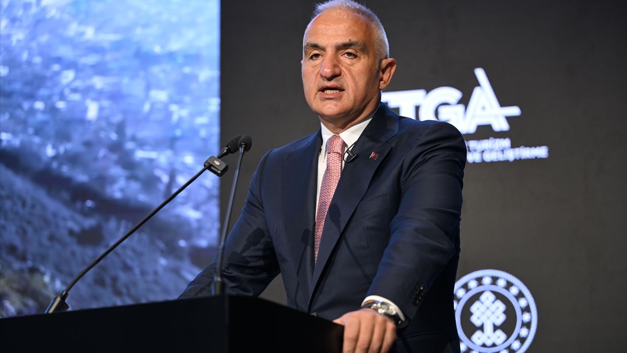 Turizm gelirlerinde rekor artış: İlk dokuz ayda  50 milyon gelir elde edildi