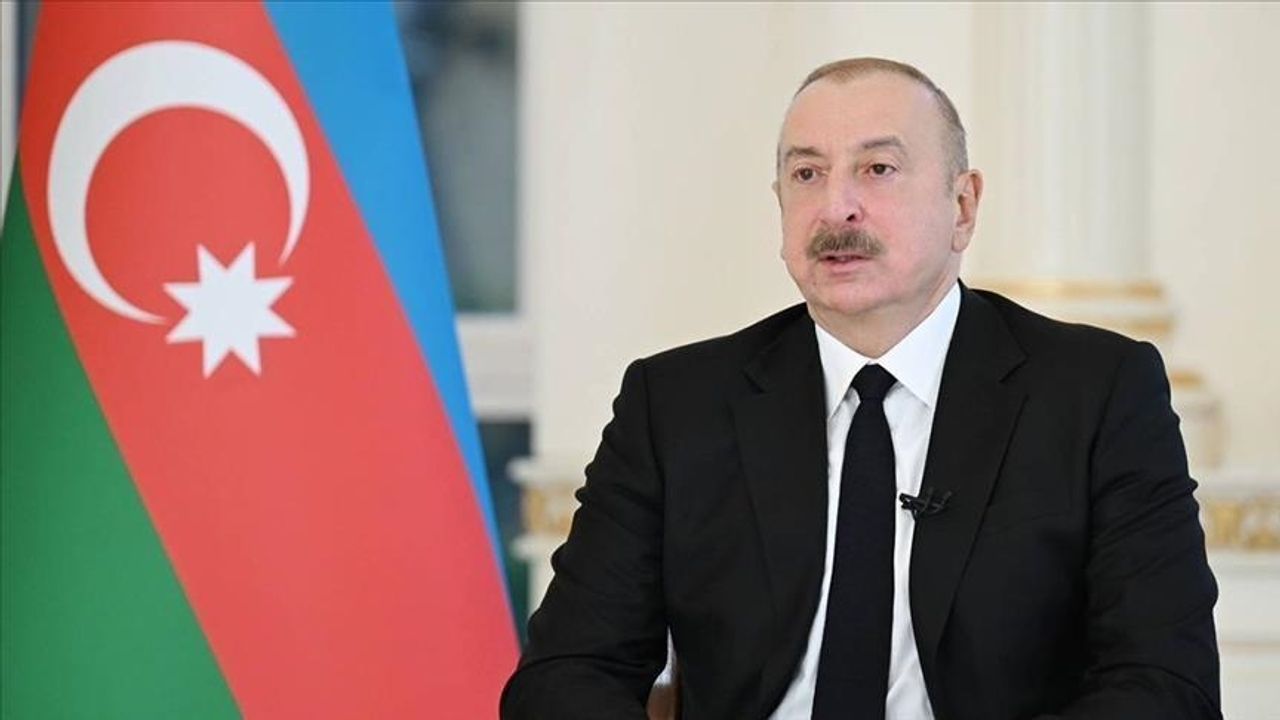 Aliyev'den: “Bir Millet, İki Devlet” ruhuyla Cumhuriyet coşkusu mesajı