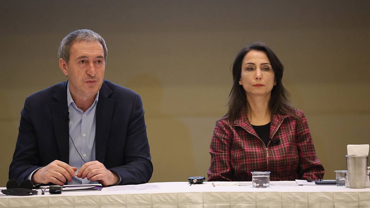 PKK'nın çekilme kararı sonrası DEM Parti'den ilk açıklama