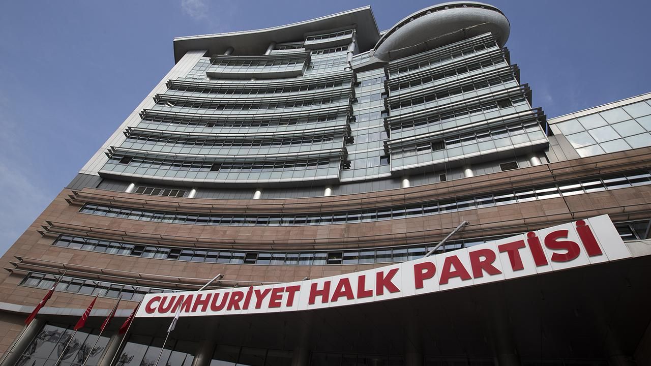 CHP’de yeni gelişme: 3 isim partiden ihraç edildi