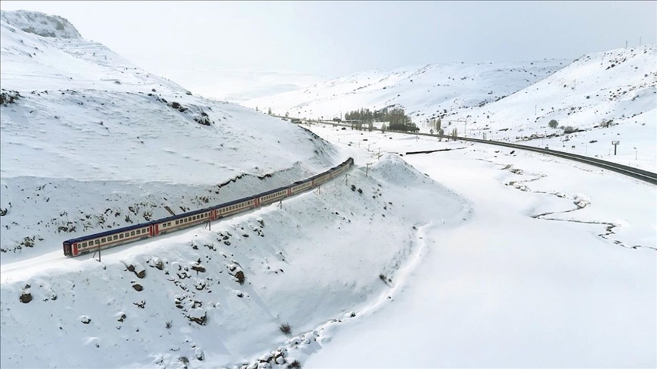 Masalsı yolculuk yeniden başlıyor: Doğu Ekspresi fiyatları açıklandı
