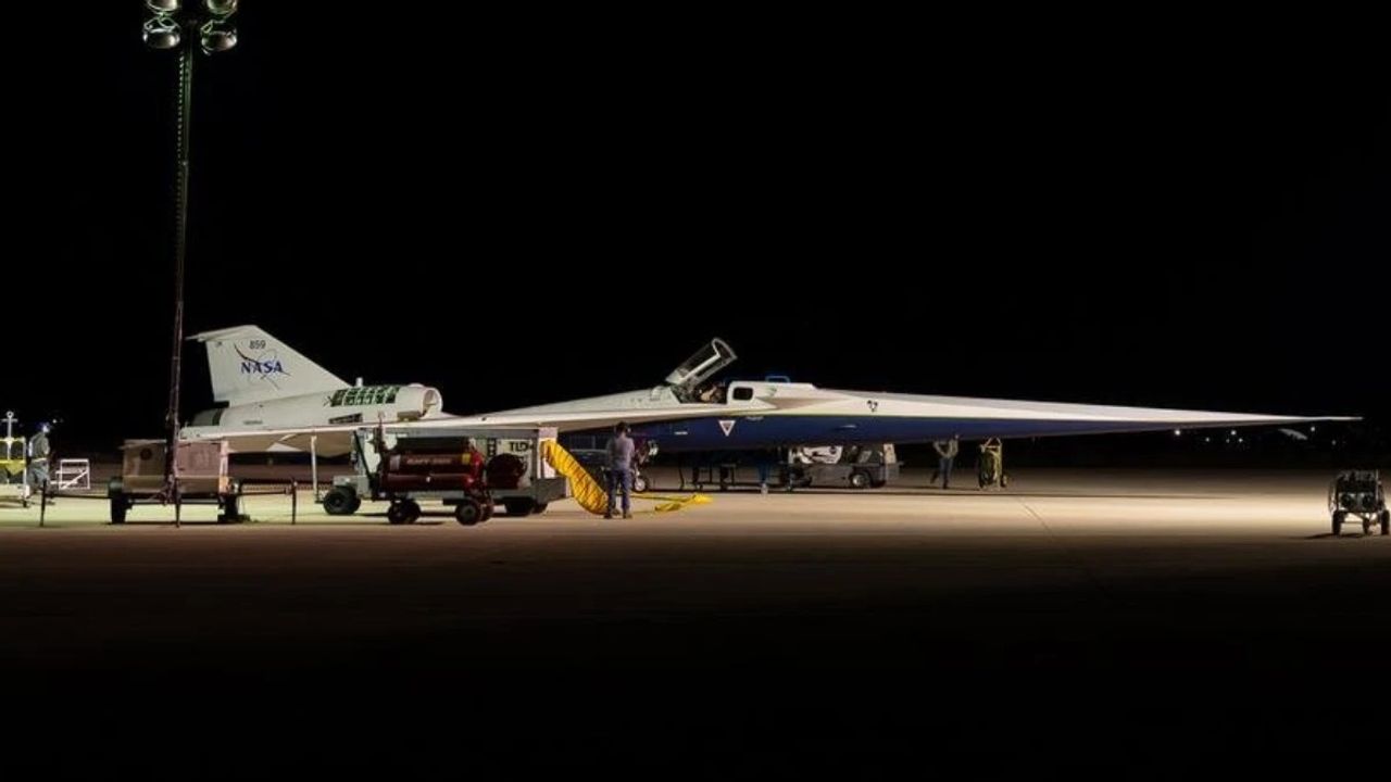 NASA’nın X-59'u gökyüzünde: Ses duvarını ‘gürültüsüz’ aşma hedefinde ilk adım