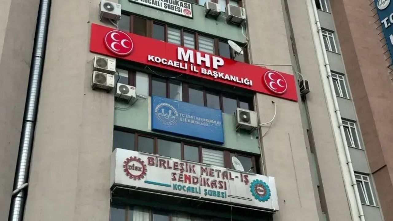 MHP Kocaeli  Çayırova yönetiminden peş peşe istifalar