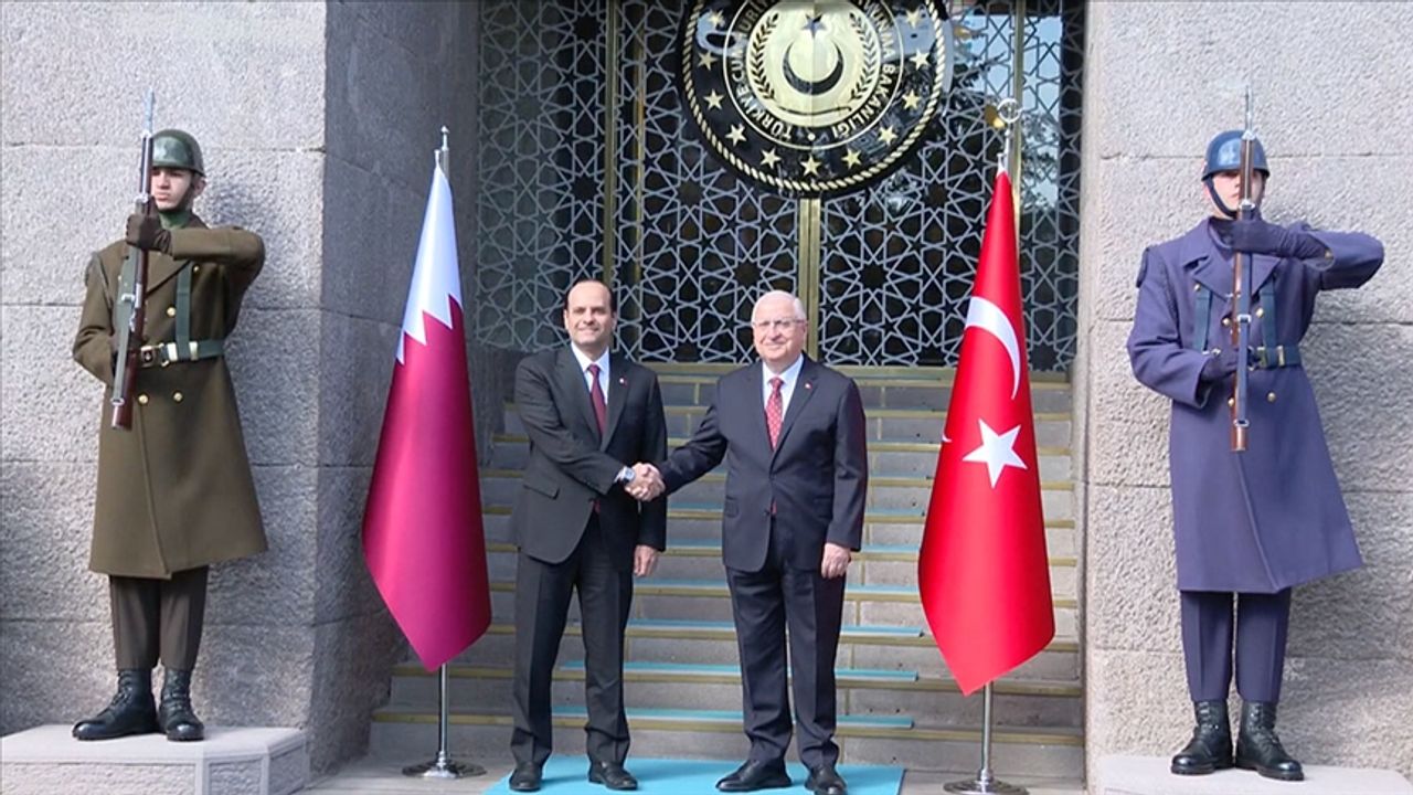 Bakan Güler Katarlı mevkidaşı Al Sani ile bir araya geldi