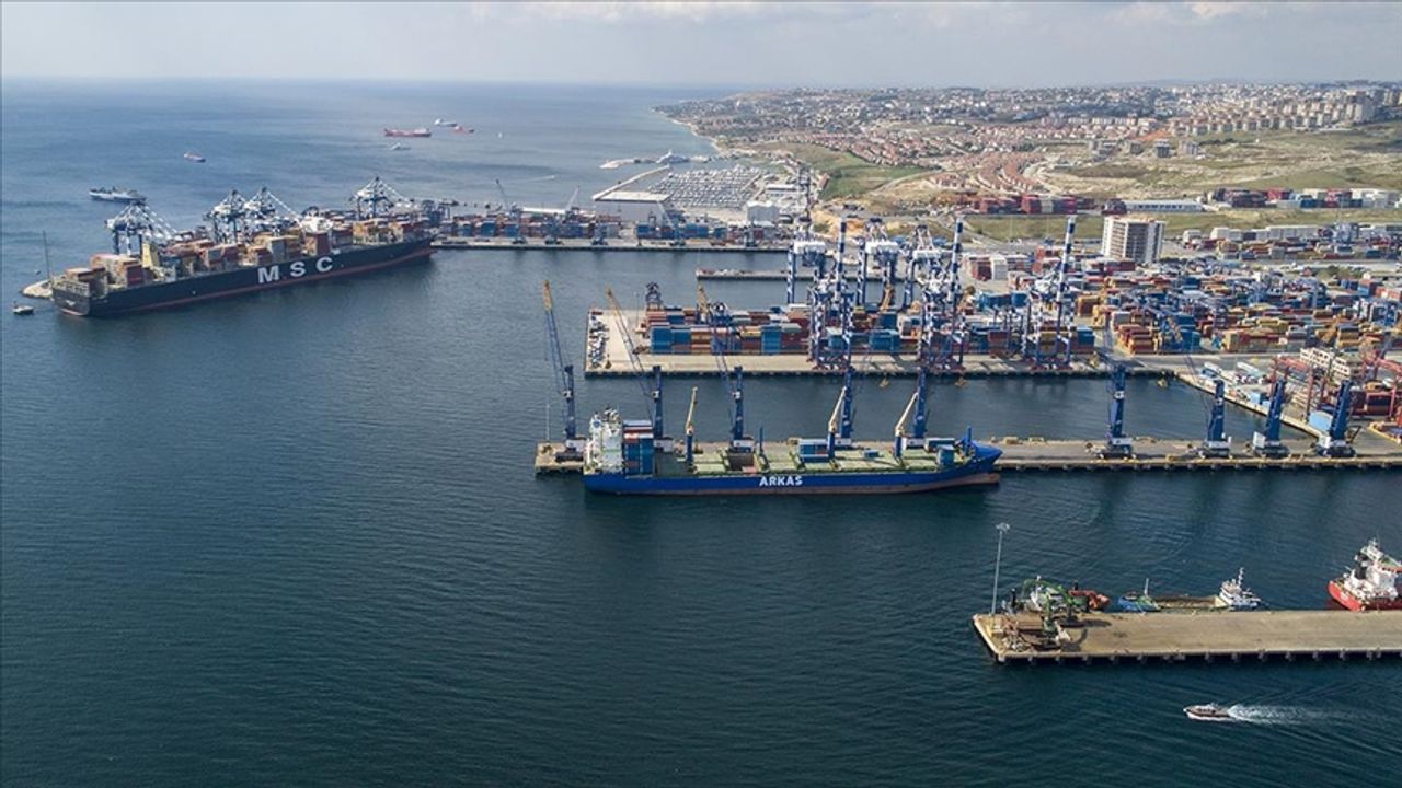 Türk limanlarına uğrayan gemi sayısı son 7 yılın zirvesinde