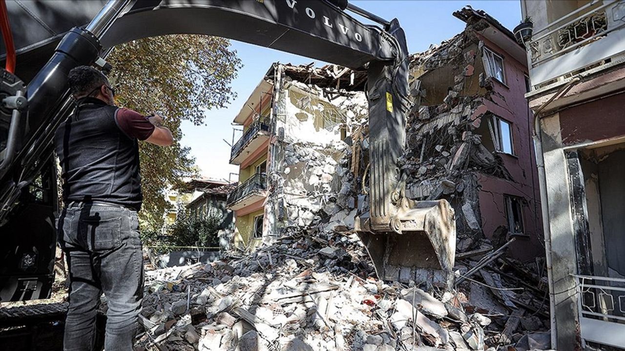 Sındırgı depreminde "ölü fay" detayı: Yeniden harekete geçti!