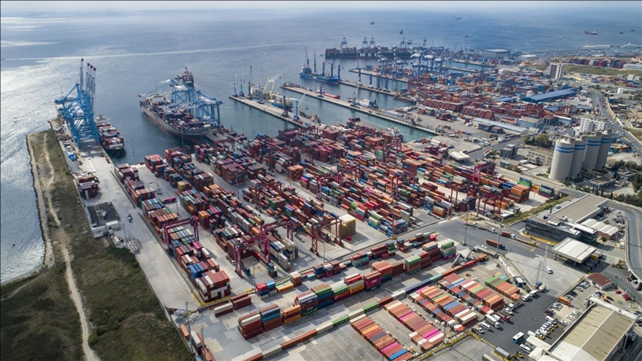 Makas açıldı: Dış ticaret açığı büyüyor