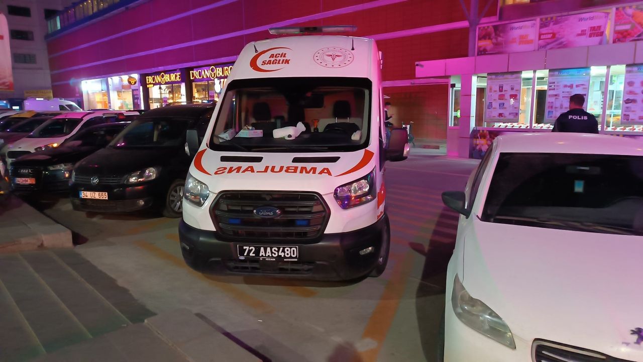 Yürüyen merdivene eli sıkışan çocuğun parmağı koptu: 3 saat arama sonuçsuz kaldı