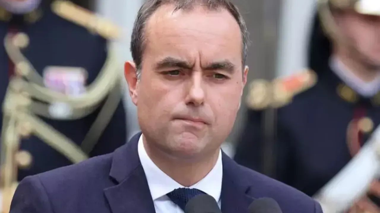 Fransa''da Sol Kesim Yeni Başbakan Lecornu İle Hükümet Kurmayı Reddediyor