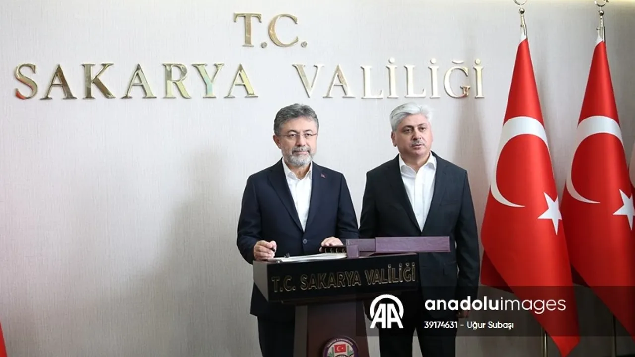 Tarım ve Orman Bakanı Yumaklı, Sakarya''da tarım sektörü temsilcileriyle buluştu