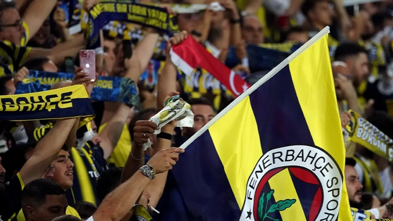 Fenerbahçe''den mesaj: ''Kadıköy cehennemi''nde buluşuyoruz!