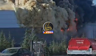 ▶️ Ankara'da bir fabrikada yangın çıktı! Çok sayıda ekip bölgeye sevk edildi | VİDEO