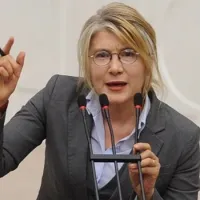 Emine Ülker Tarhan kimdir, kaç yaşında ve nereli? Emine Ülker Tarhan CHP'ye mi döndü?