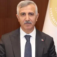 Mükerrem Ünlüer kimdir? Kahramanmaraş Valisi Mükerrem Ünlüer kaç yaşında ve nereli?