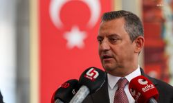 Özel’den ünlülere operasyona tepki: İtibar suikastı!