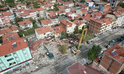 Sındırgı'da enkaz kaldırma işlemleri sona erdi