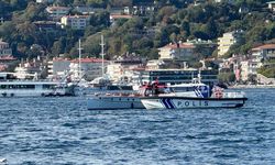İstanbul Boğazı'nda tekneyle kano çarpıştı: 4 kişi kurtarıldı