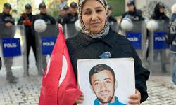 Van'da evlat nöbeti: "Terörsüz Türkiye'den umutluyuz"