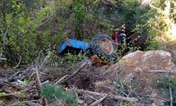 Traktörün altında kalan sürücü hayatını kaybetti