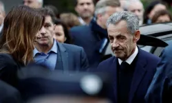 Avrupa'da bir ilk... Sarkozy bugün hapse giriyor