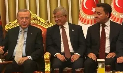 Ahmet Davutoğlu'ndan AK Parti'ye dönüş sinyali! Tek şart sundu