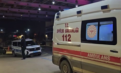 Husumetlisini bıçaklayıp kaçtı
