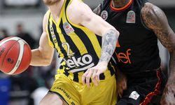Potada derbi heyecanı: Galatasaray, Fenerbahçe'yi ağırlıyor