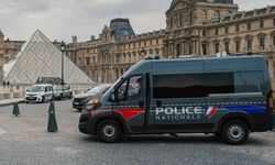 Dünya bu soygunu konuşmuştu! Louvre şüphelileri yakalandı