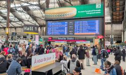 Fransa'da tren sabotajı! Seferler aksadı