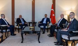 Dışişleri Bakanı Fidan, Haşdi Şabi Komisyonu Başkanı Feyyad ile görüştü