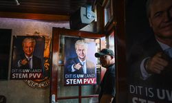 Hollanda yarın sandık başına gidiyor