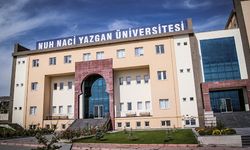 Bakan zannedip torpil istedi, skandal ortaya çıktı