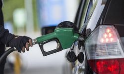 Benzine yeni zam geliyor: 60 liraya koşuyor!