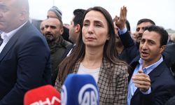 DEM Parti heyeti Demirtaş'ı ziyaret etti