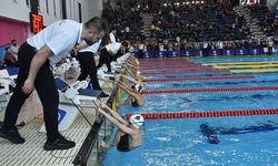 Trabzon'daki yüzme şampiyonası sona erdi