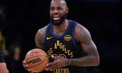 LeBron James rekor kırdı, Lakers rahat kazandı