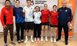 Milli badmintoncular Avrupa’da yarı finale yükseldi