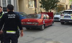 'Dur' ihtarına uymayan sürücü aracını bırakıp kaçtı