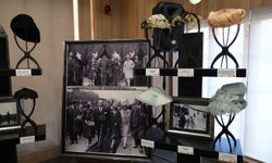 Zaman tünelinde yolculuk: Cumhuriyet dönemi şapkaları sergisinden en özel kareler