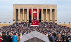 10 Kasım'da  Anıtkabir'de ziyaretçi rekoru kırıldı