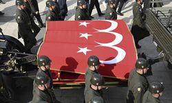 Ankara 3 şehidini kalbine gömdü