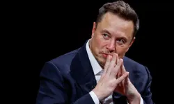 Elon "Bana bir trilyon verin yoksa istifa ederim"