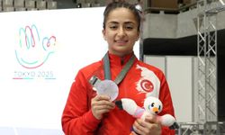 Deaflympics 2025'in ilk madalyası Buse Tıraş'tan