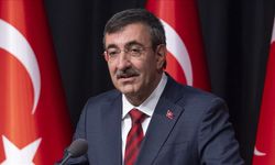 Yılmaz: "Yatırım harcamalarında düşüş  var"