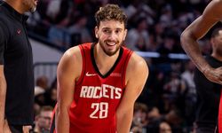 Alperen Şengün parkeleri salladı!